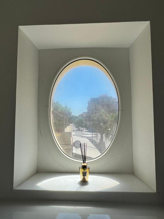 Rome, Beautiful Apartment In A Vintage Building Lido di Ostia Dış mekan fotoğraf