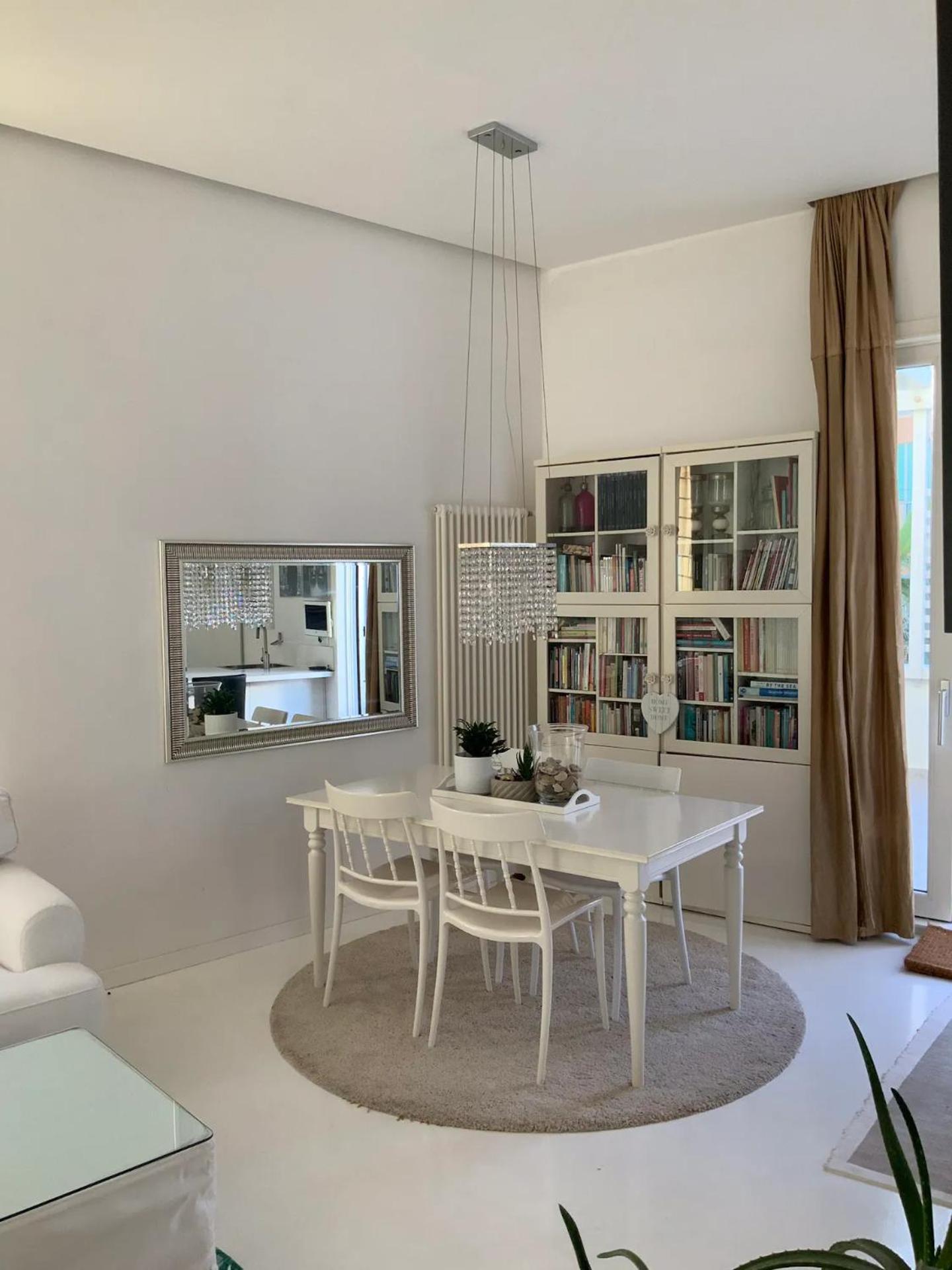 Rome, Beautiful Apartment In A Vintage Building Lido di Ostia Dış mekan fotoğraf
