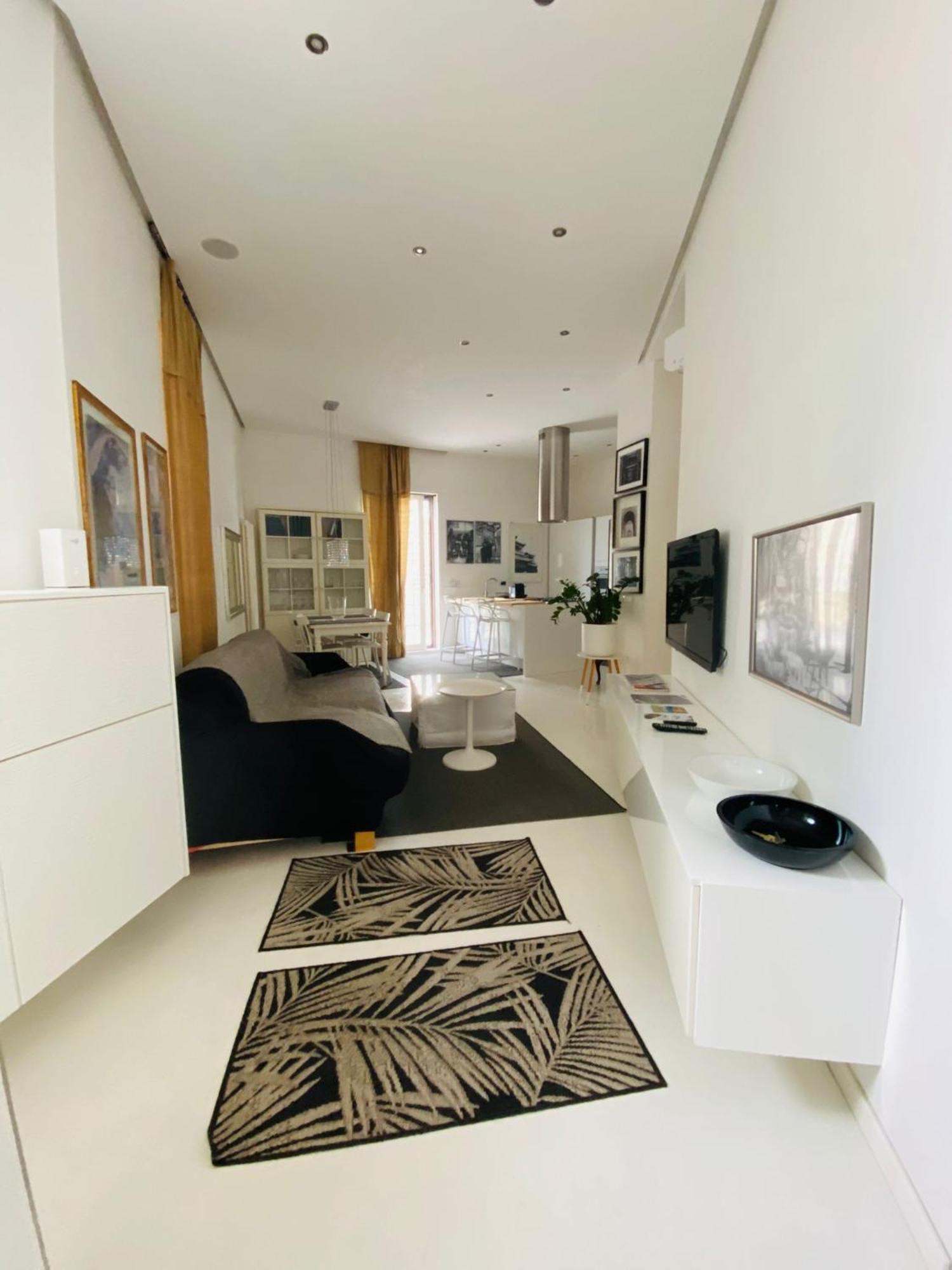Rome, Beautiful Apartment In A Vintage Building Lido di Ostia Dış mekan fotoğraf