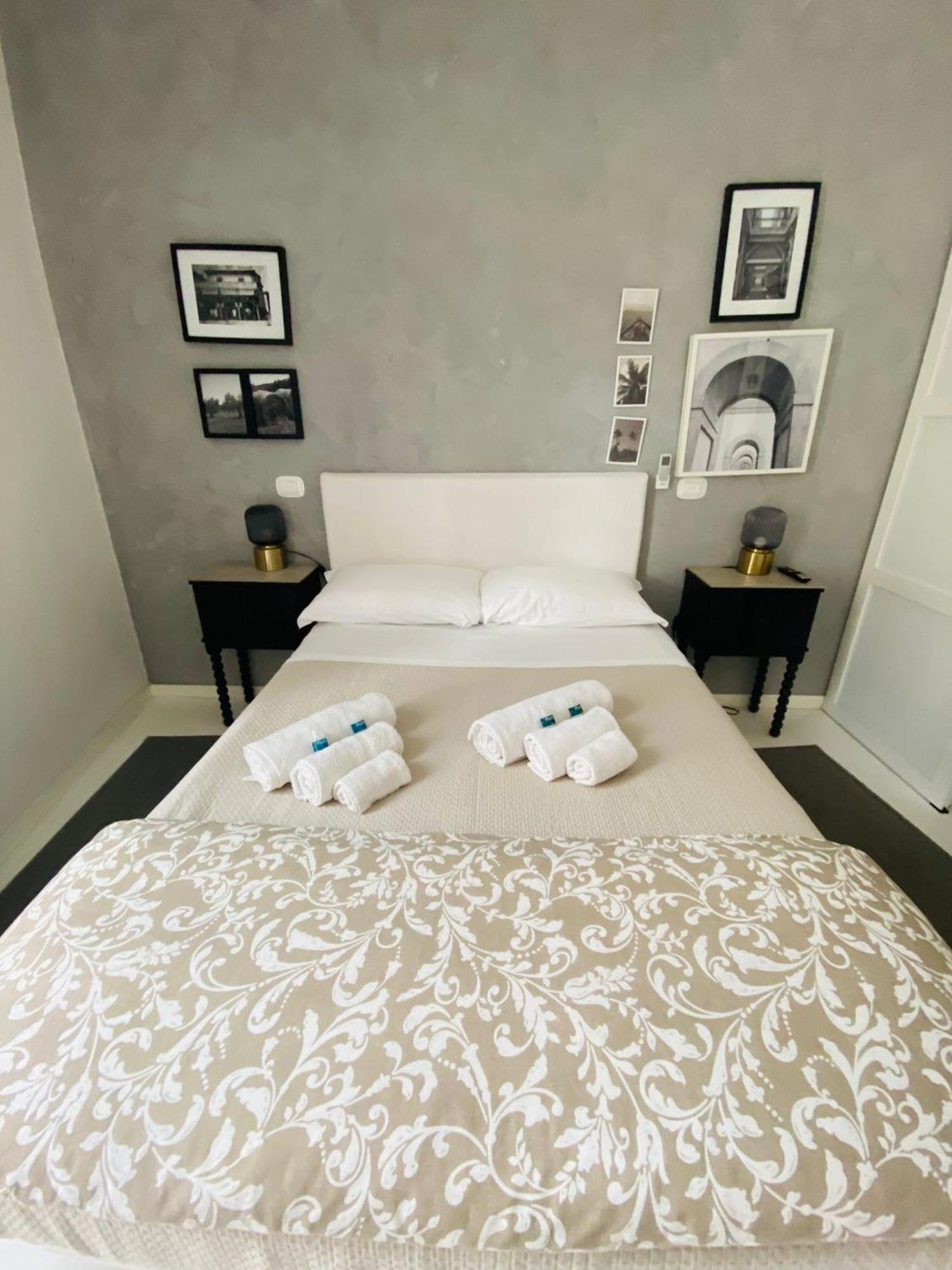 Rome, Beautiful Apartment In A Vintage Building Lido di Ostia Dış mekan fotoğraf